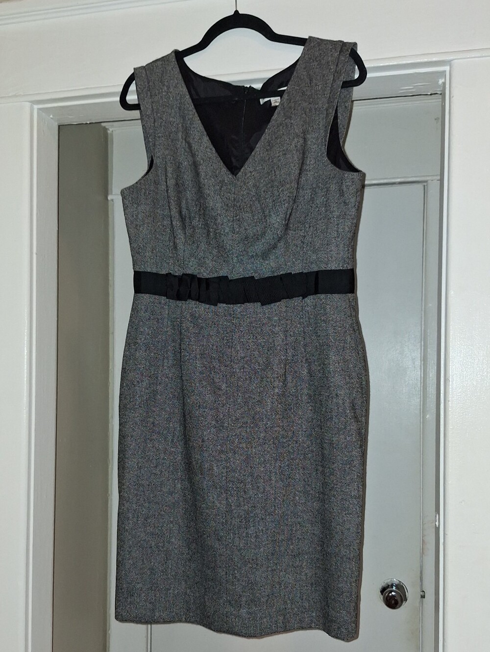 Banana Republic Gray Sheath Dress with Black Waist Trim